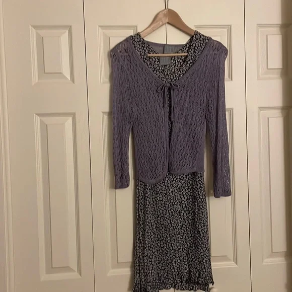 Rabbit Rabbit Rabbit Rayon flowered dress. Great for a wedding ! - Picture 1 of 2